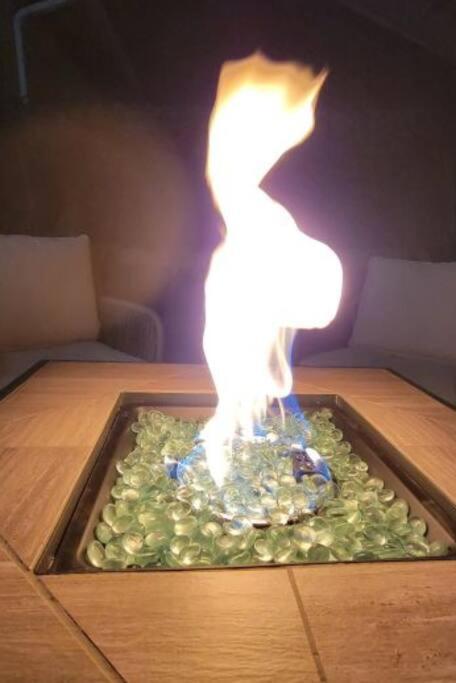 The Ritz Spa Sanctuary Hot Tub/Patio/Fam/Pet Las Cruces Exteriör bild