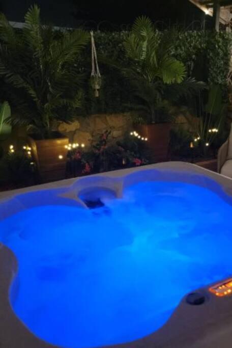 The Ritz Spa Sanctuary Hot Tub/Patio/Fam/Pet Las Cruces Exteriör bild