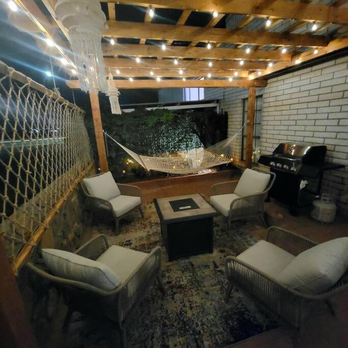 The Ritz Spa Sanctuary Hot Tub/Patio/Fam/Pet Las Cruces Exteriör bild